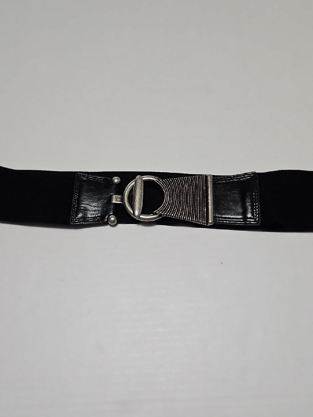 Women's Classic Black Stretch Belt with Silver Accent Buckle Size S/M